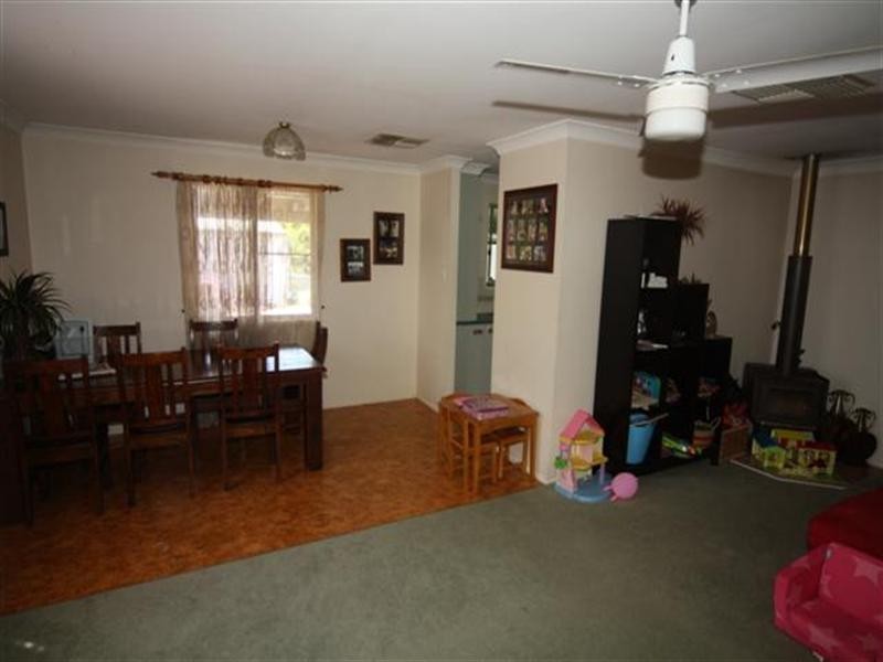 10 Delma Court, Dalby QLD 4405