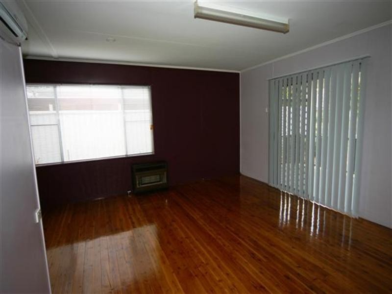 27 Swan Street, Dalby QLD 4405