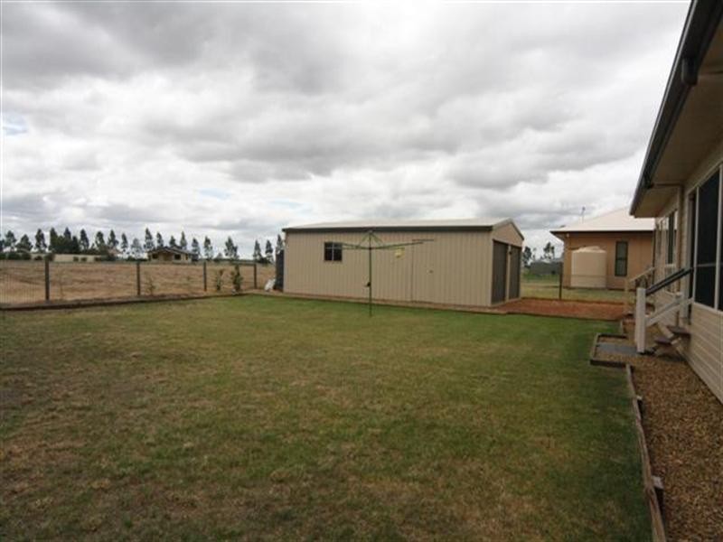 1 Jacaranda Court, Dalby QLD 4405