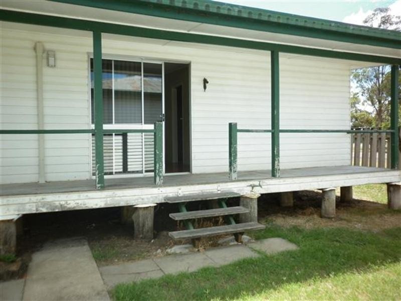 80 Wood Street, Dalby QLD 4405