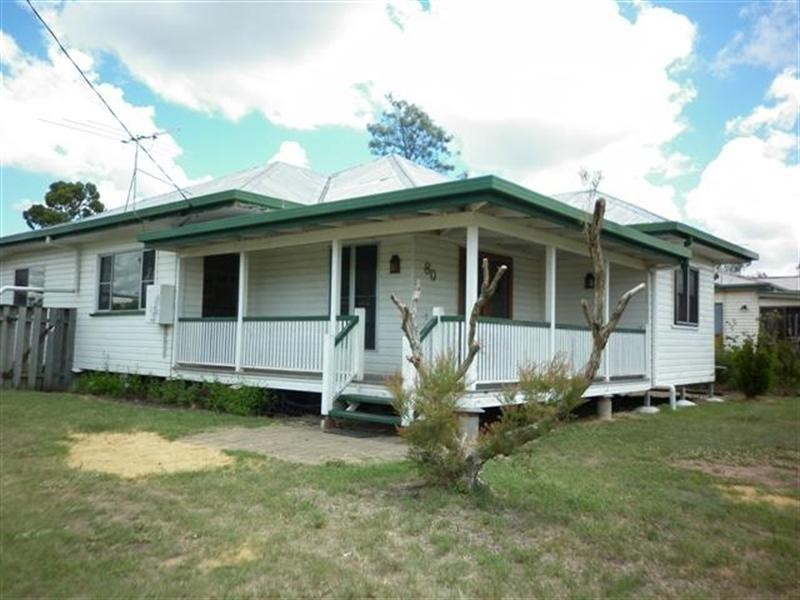 80 Wood Street, Dalby QLD 4405