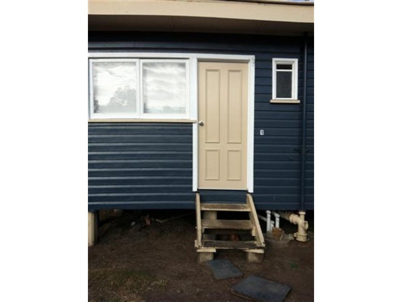 1/9 Bagot Street, Dalby QLD 4405