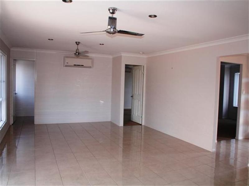 2A St Andrews Chase, Dalby QLD 4405