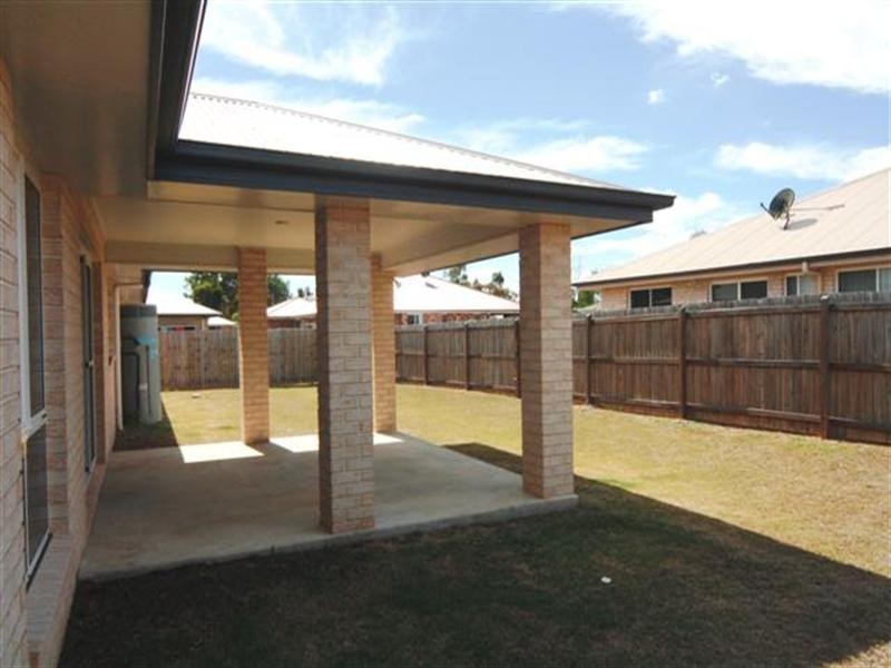 2A St Andrews Chase, Dalby QLD 4405