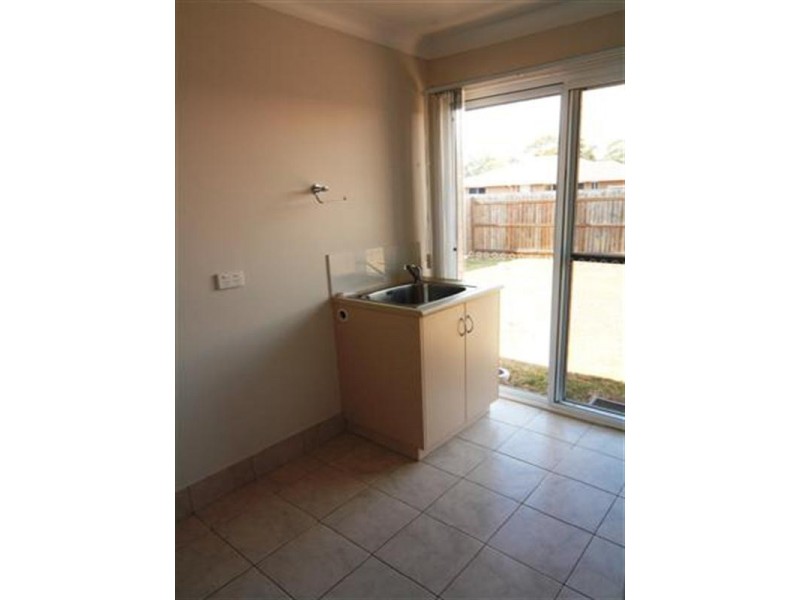 2A St Andrews Chase, Dalby QLD 4405