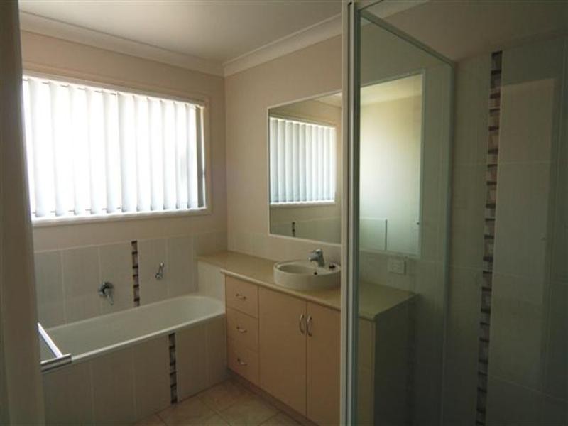 2A St Andrews Chase, Dalby QLD 4405