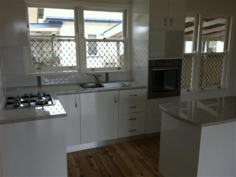 10 Curtis Street, Dalby QLD 4405