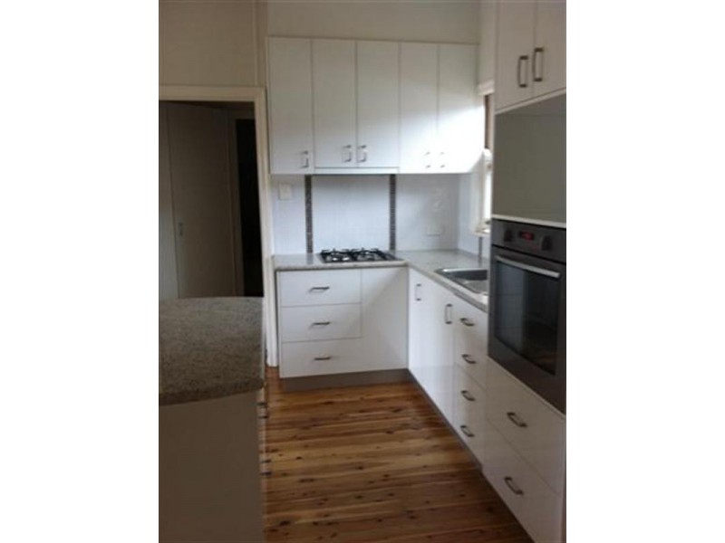 10 Curtis Street, Dalby QLD 4405