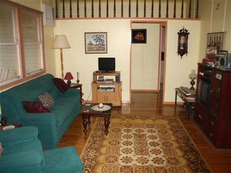 73 Watt Street, Dalby QLD 4405