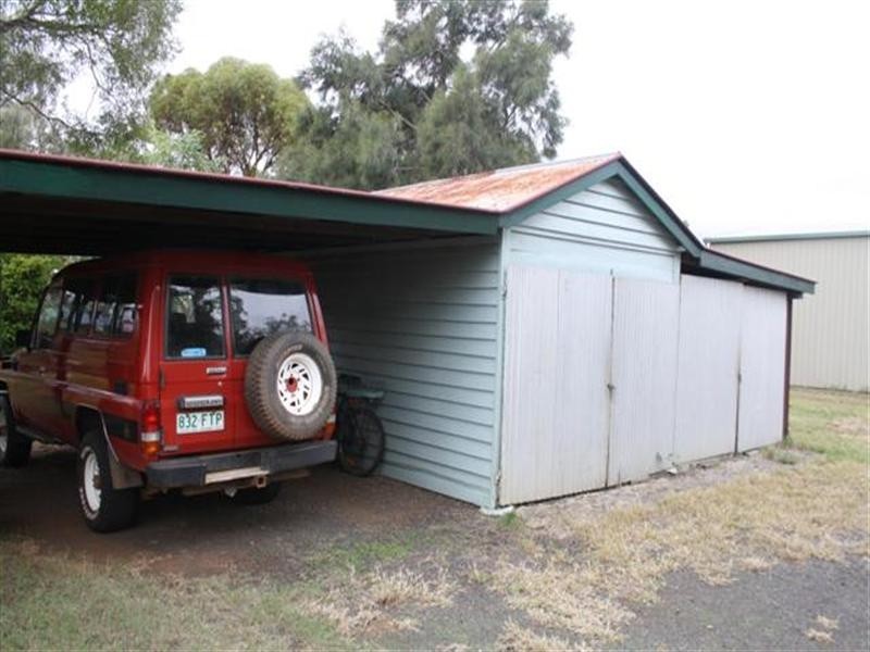 73 Watt Street, Dalby QLD 4405