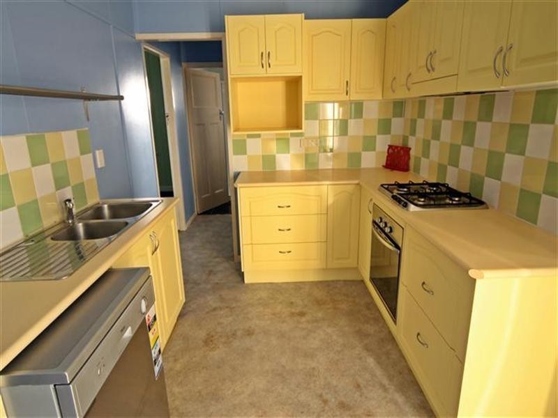 15 Wyley Street, Dalby QLD 4405