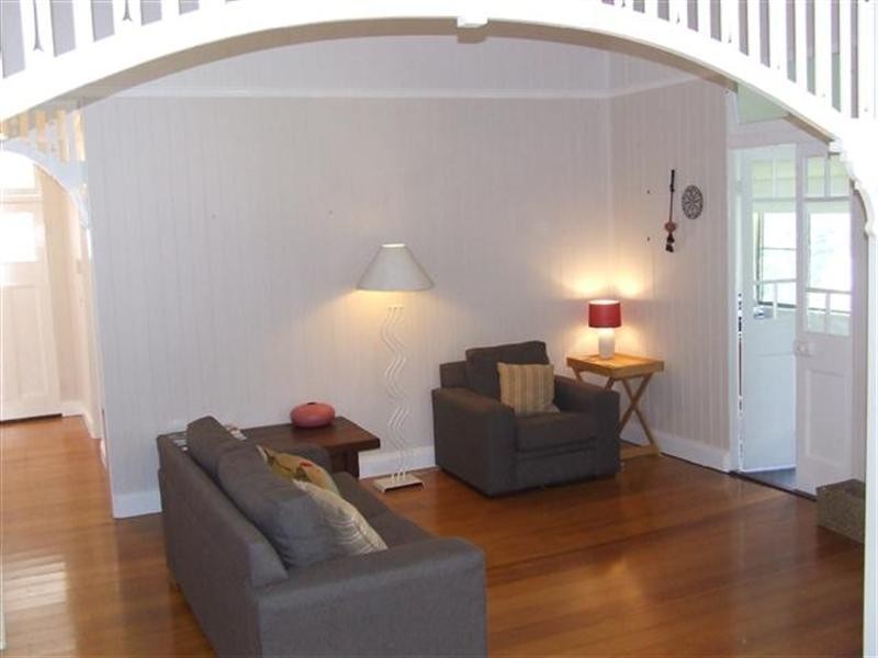 42 Bunya Street, Dalby QLD 4405