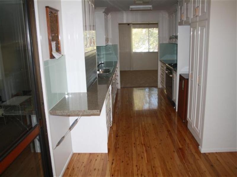 6 Edna Street, Dalby QLD 4405