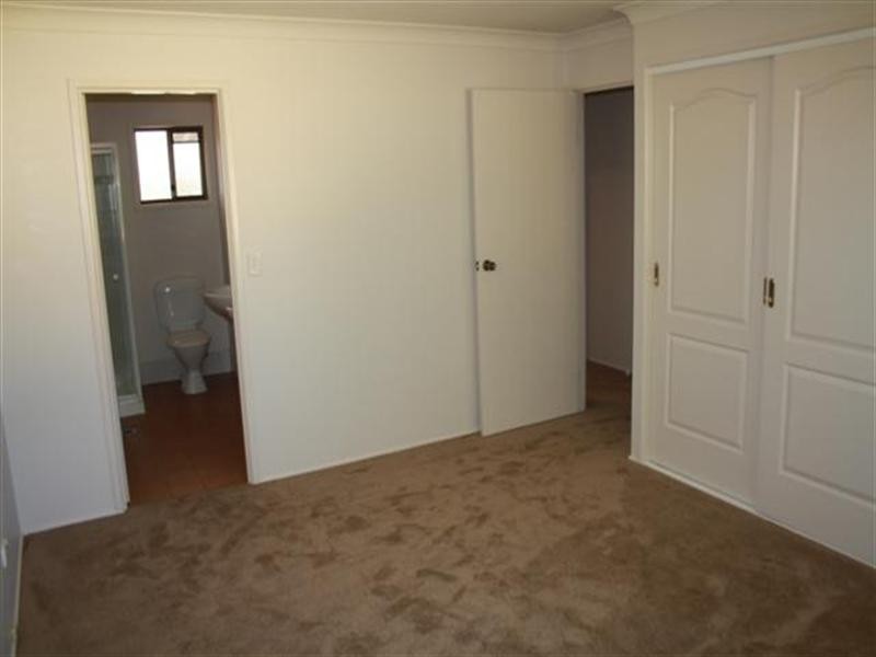 6 Edna Street, Dalby QLD 4405