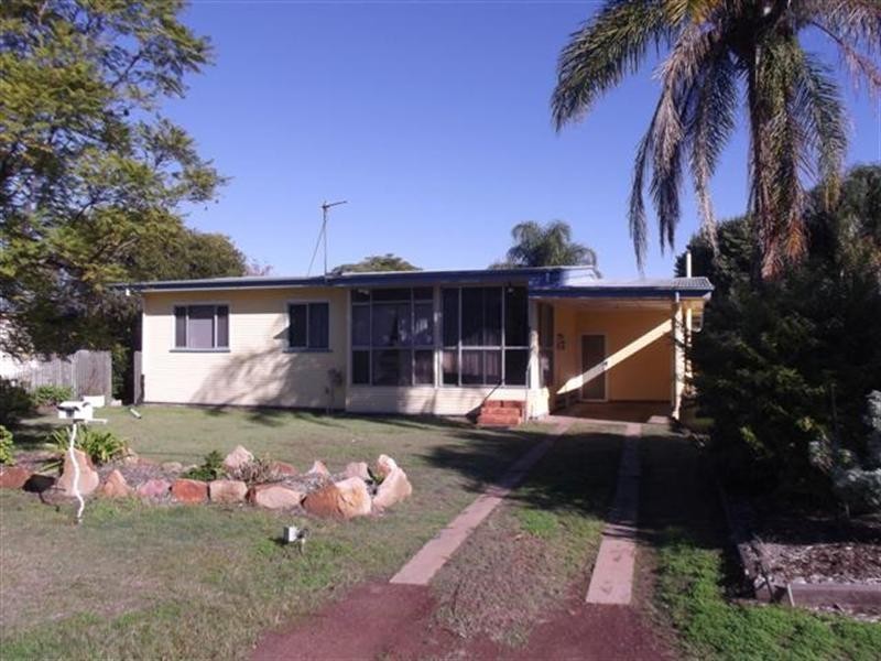 11 Walsh Street, Dalby QLD 4405