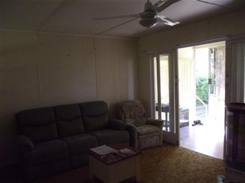 11 Walsh Street, Dalby QLD 4405