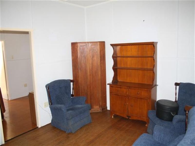 1 Moy Street, Dalby QLD 4405