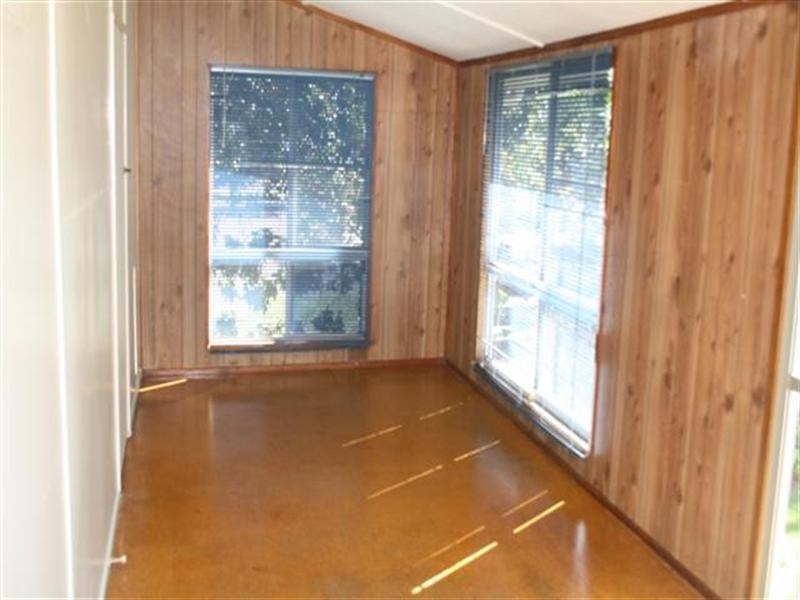 1 Moy Street, Dalby QLD 4405