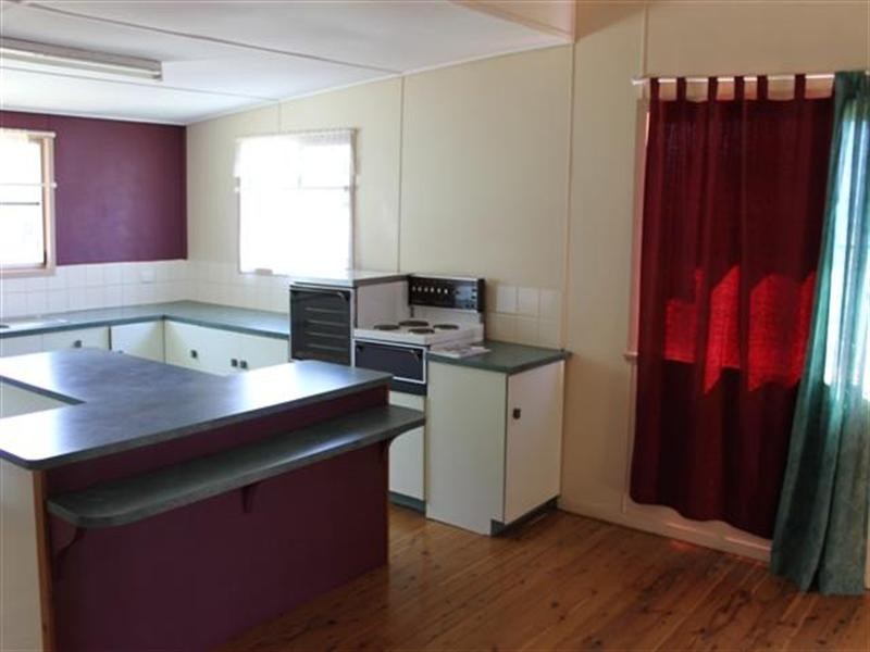 138 Pratten Street, Dalby QLD 4405