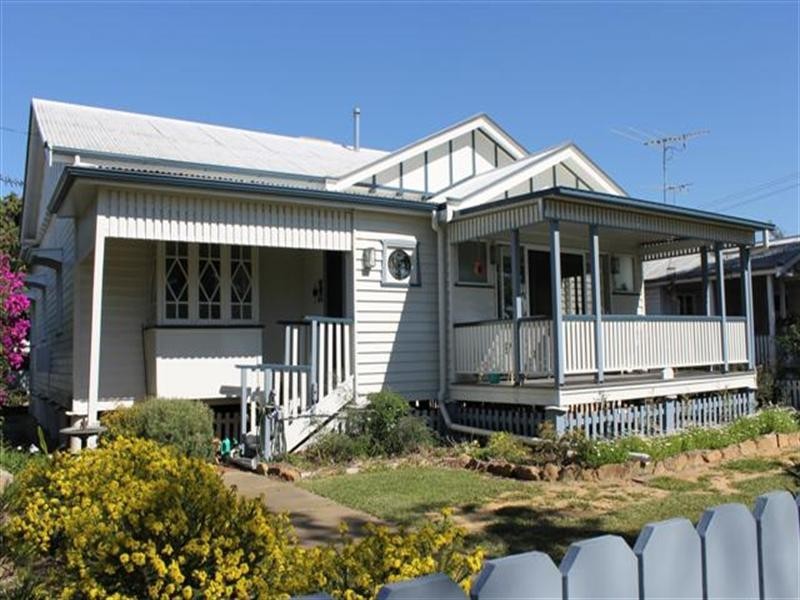 22 Patrick Street, Dalby QLD 4405