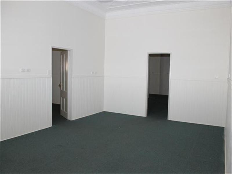 . Ewings Building, Cunningham Street, Dalby QLD 4405