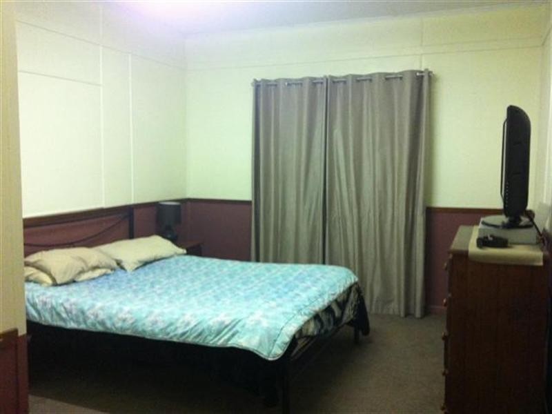 30 Etty Street, Dalby QLD 4405