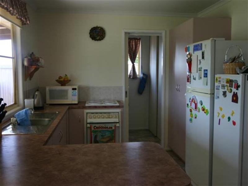5 Mitchell Place, Dalby QLD 4405