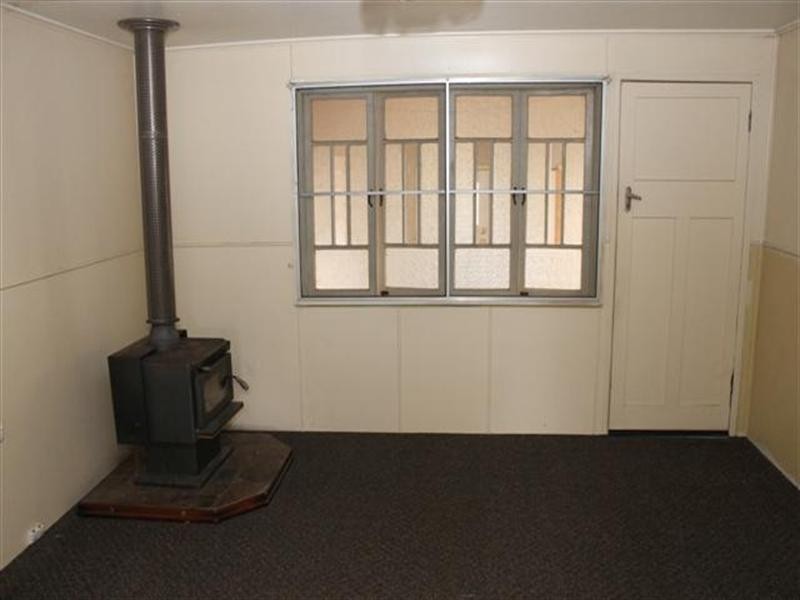 10 Stewart Street, Jandowae QLD 4410