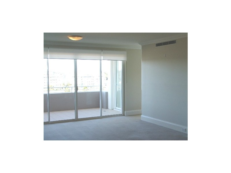 5 Woodlands Avenue, Breakfast Point NSW 2137