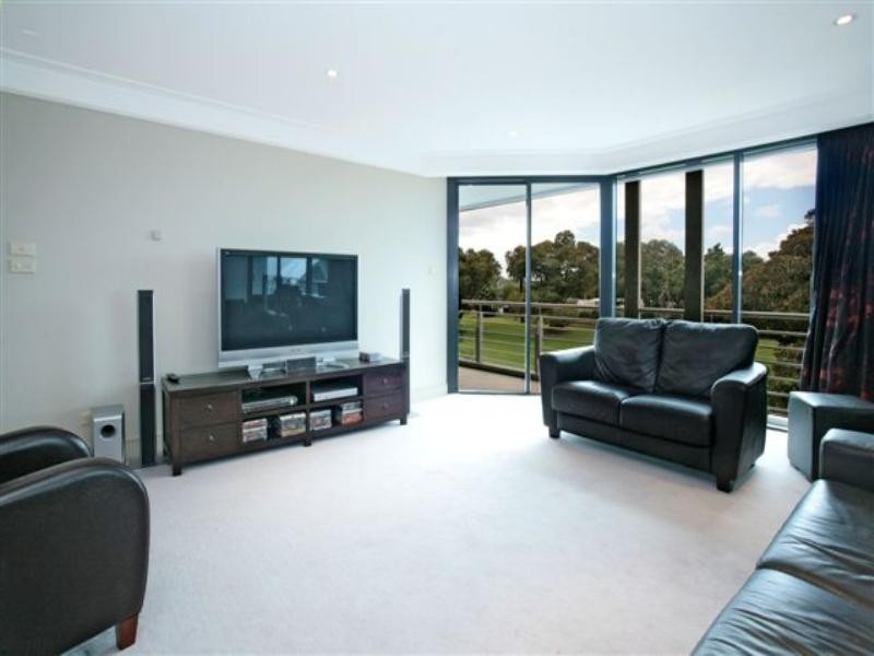 61/3 Macquarie Street, Sydney NSW 2000