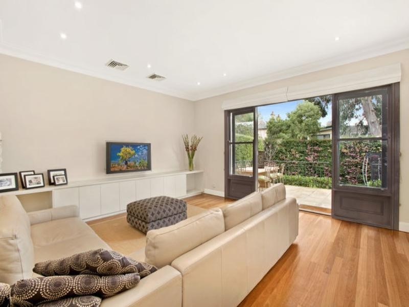 60 Undercliff Street, Neutral Bay NSW 2089