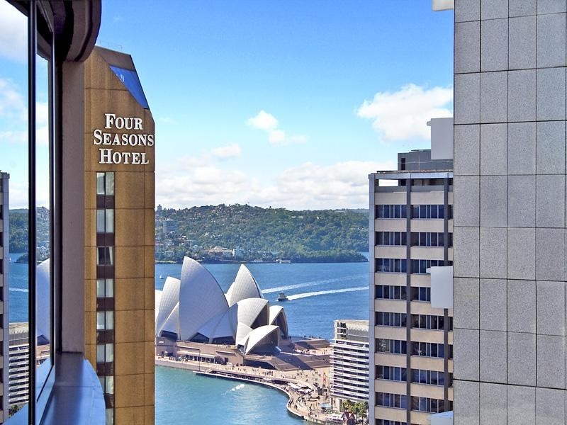 2204/129 Harrington Street, Sydney NSW 2000