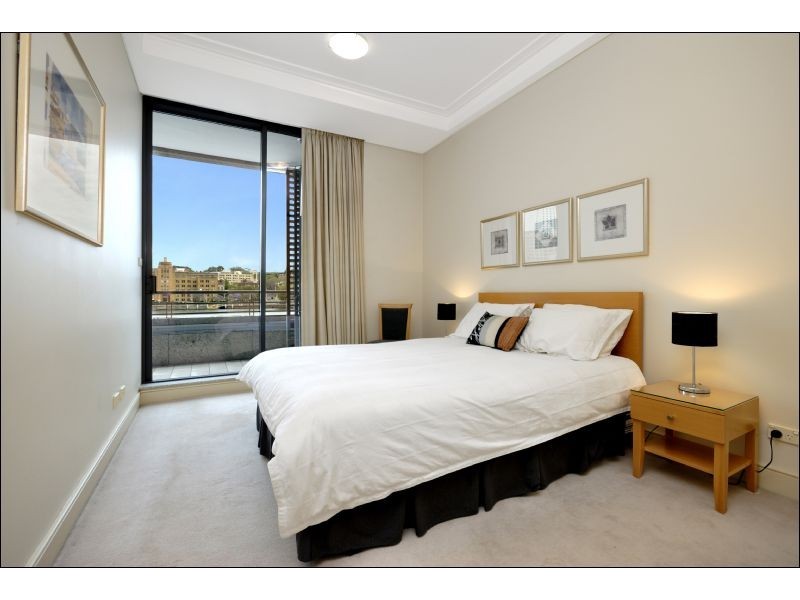 14/7 Macquarie Street, Sydney NSW 2000