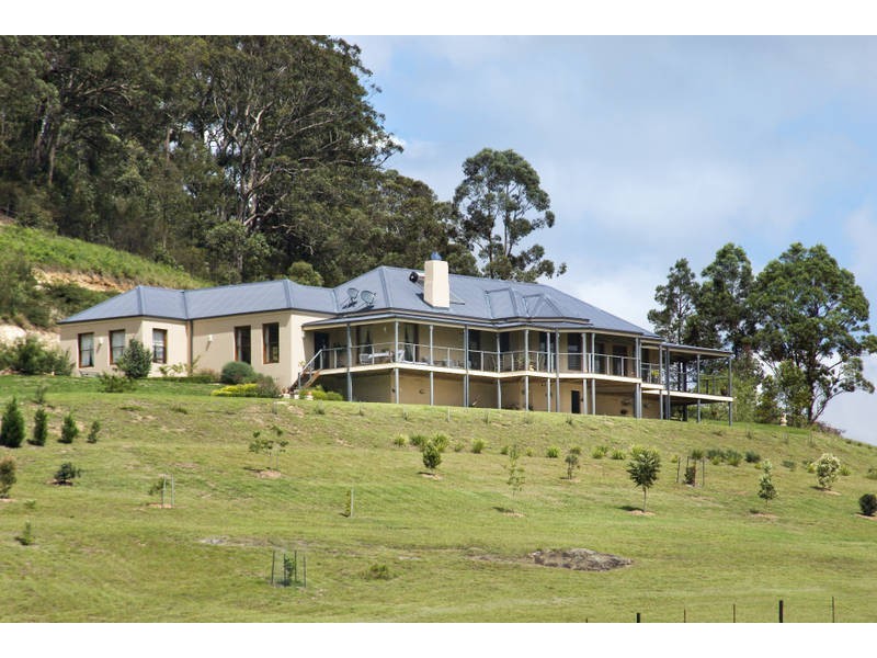 25 Ravensdale Road, Yarramalong NSW 2259