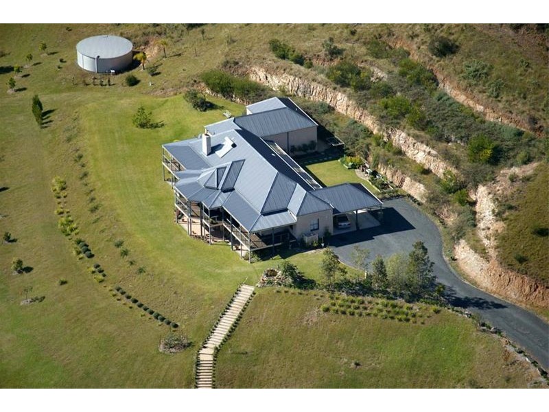 25 Ravensdale Road, Yarramalong NSW 2259