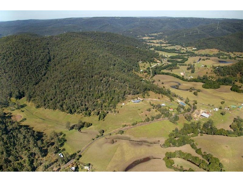 25 Ravensdale Road, Yarramalong NSW 2259