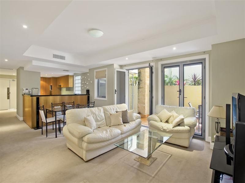 2/39 Carlisle Street, Rose Bay NSW 2029