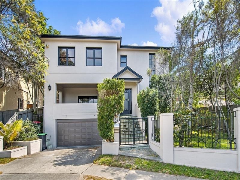 84 Old South Head Road, Vaucluse NSW 2030