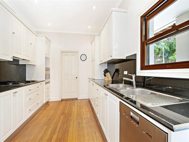 84 Old South Head Road, Vaucluse NSW 2030