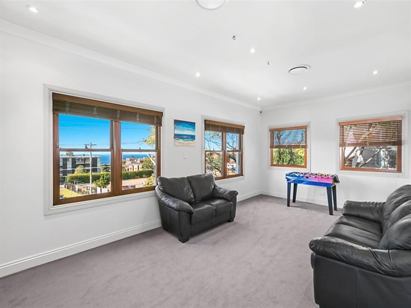 84 Old South Head Road, Vaucluse NSW 2030