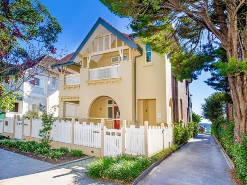 2/6 Etham Avenue, Darling Point NSW 2027