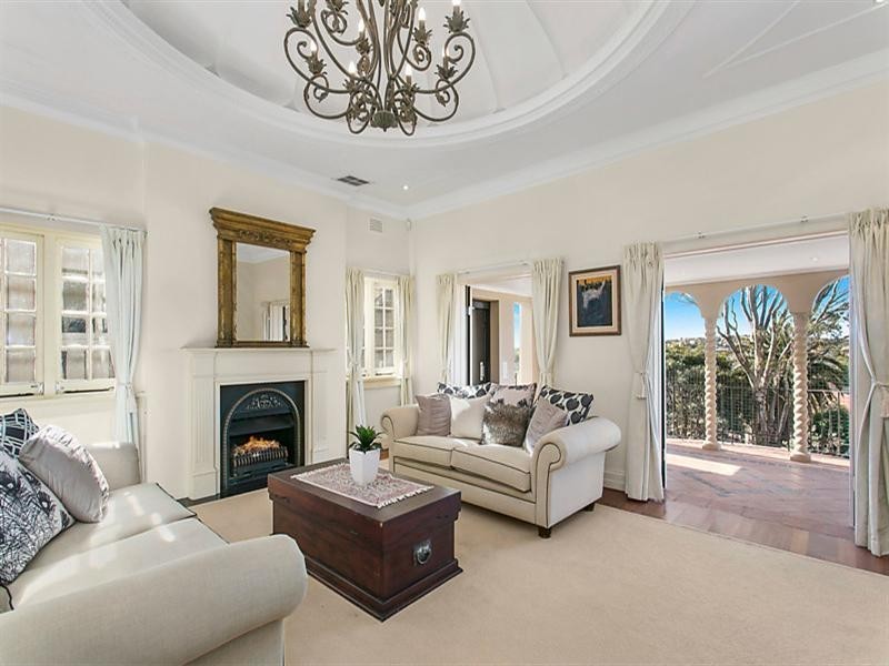 61 Drumalbyn Road, Bellevue Hill NSW 2023