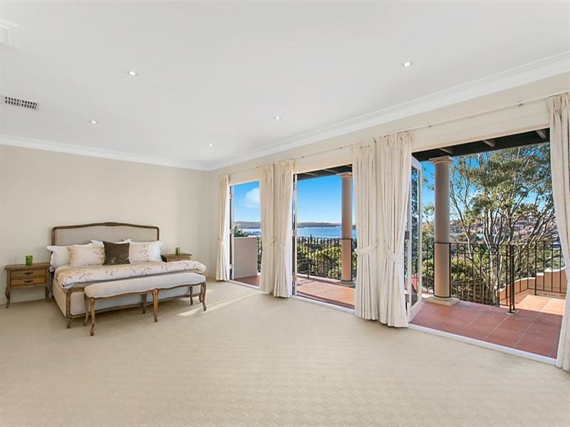 61 Drumalbyn Road, Bellevue Hill NSW 2023