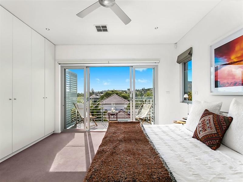 72 Gilgandra Road, North Bondi NSW 2026