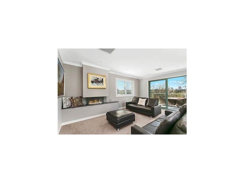 14 St Lawrence Street, Greenwich NSW 2065