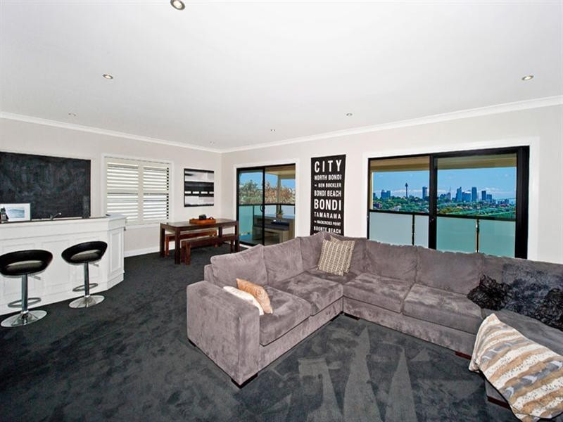 25 Military Rd Enter via 7 Wentworth Street, Dover Heights NSW 2030