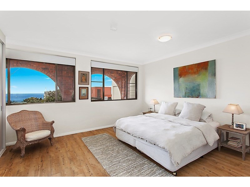 6 Ashley Street, Tamarama NSW 2026