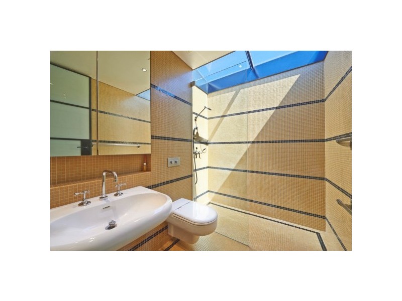 18 Transvaal Avenue, Double Bay NSW 2028