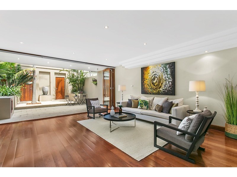 126 Fletcher Street, Woollahra NSW 2025