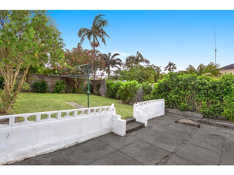 11 Reina Street, North Bondi NSW 2026